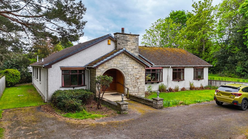 Property photo 1 of 37