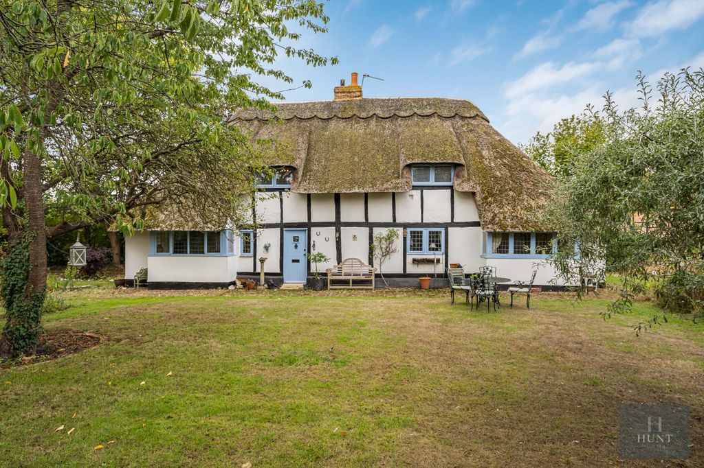 Property photo 2 of 30 Cottage