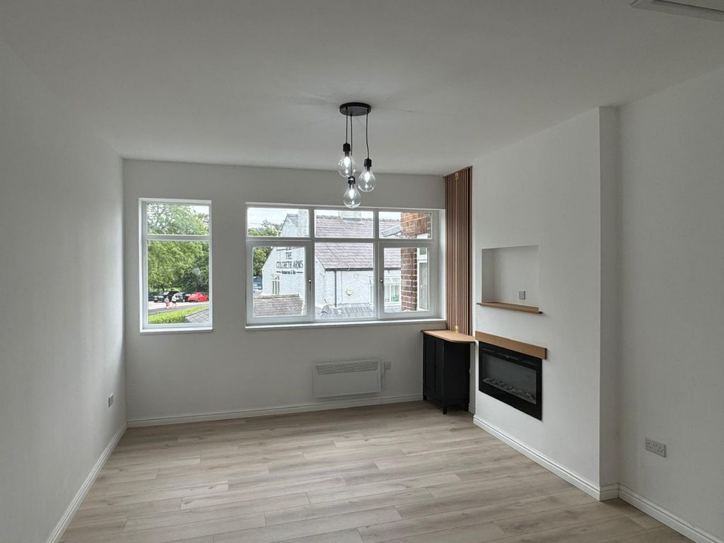 Property photo 3 of 7 4397673