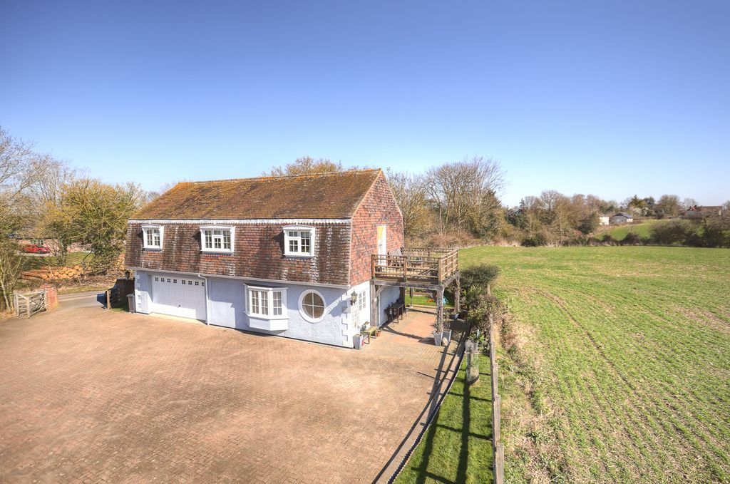 Property photo 2 of 32 Picture No. 42