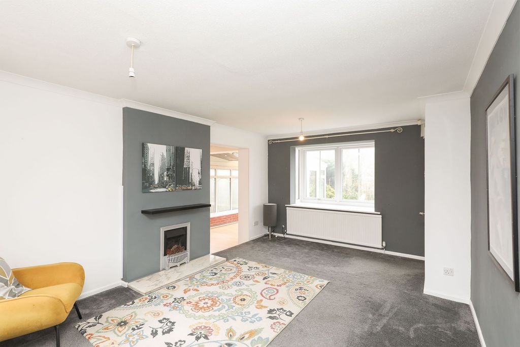 Property photo 3 of 26