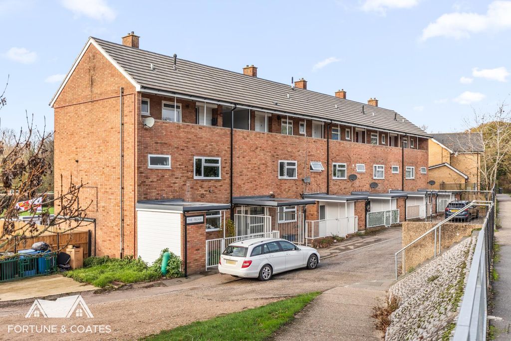 Property photo 1 of 10 Thefriars_10.Jpg