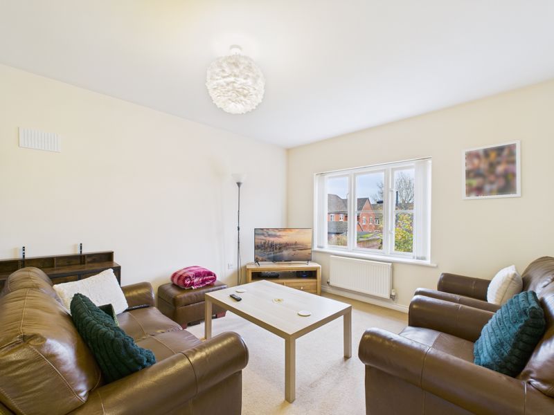 Property photo 3 of 15 Photo 6