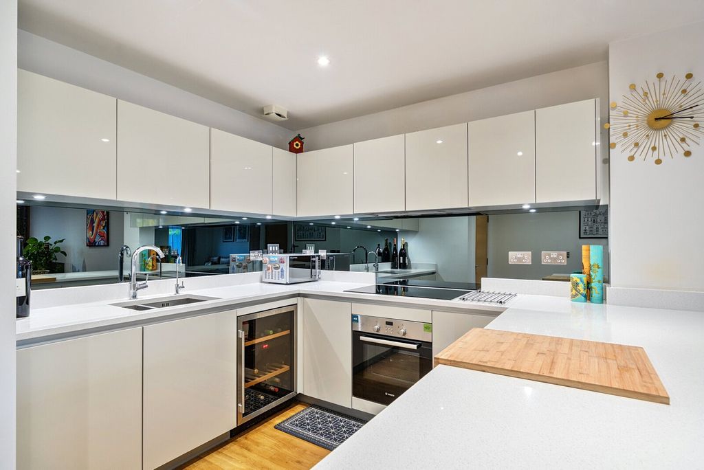 Property photo 3 of 12 Picture No. 09