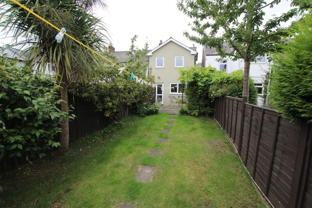 Property photo 3 of 17