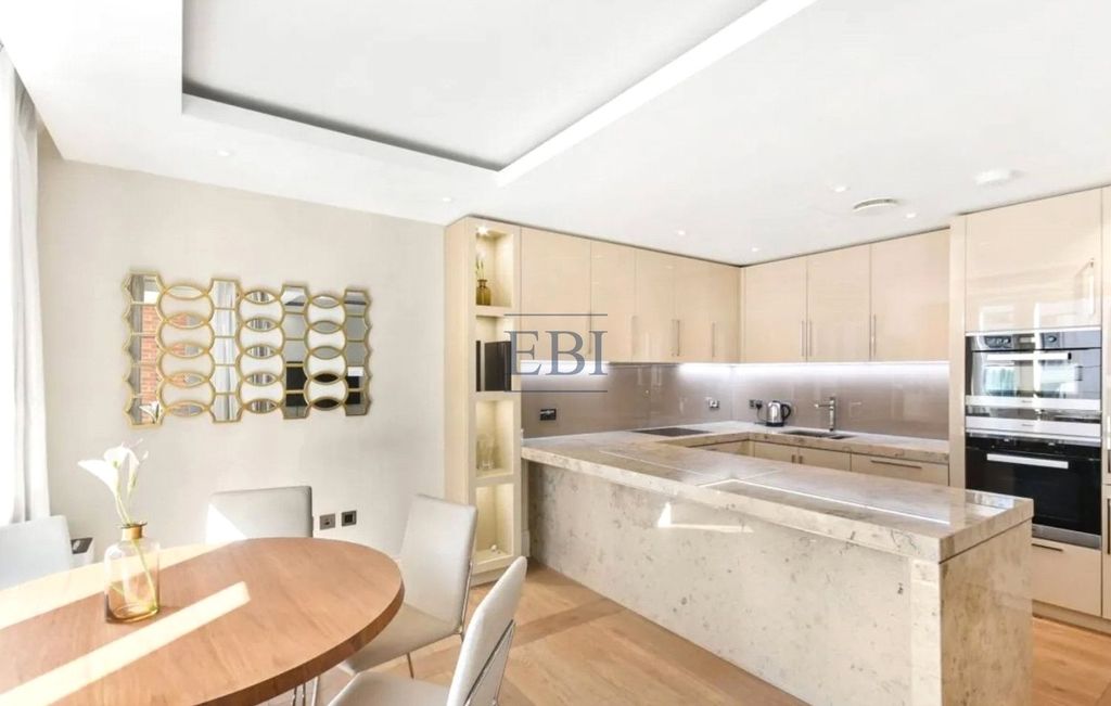 Property photo 2 of 14 Picture No. 21