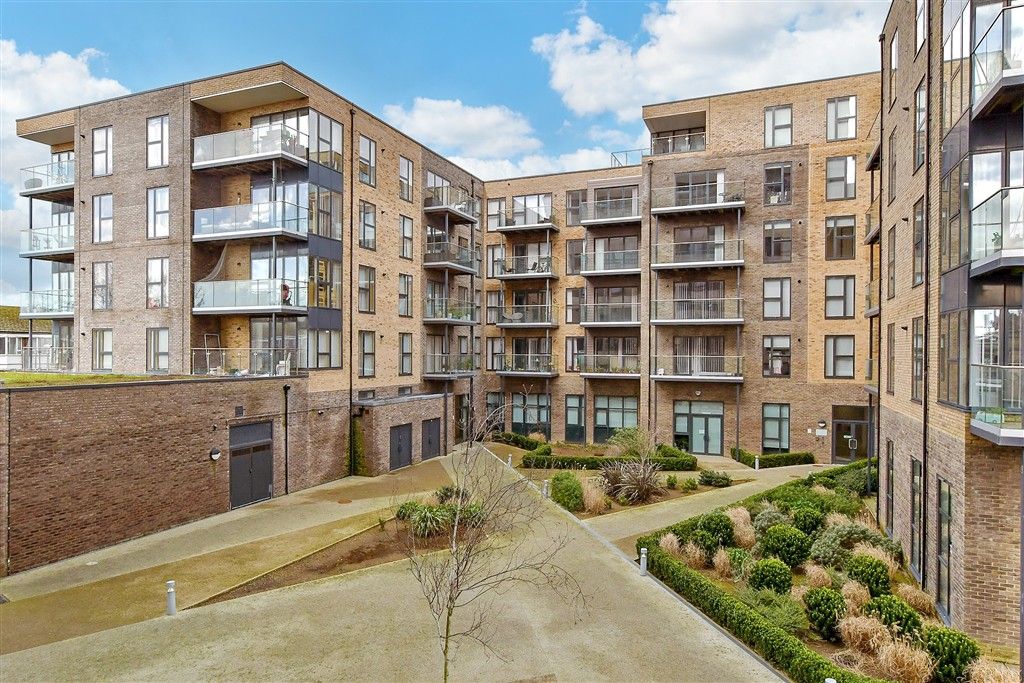 Property photo 1 of 10 External (Web)