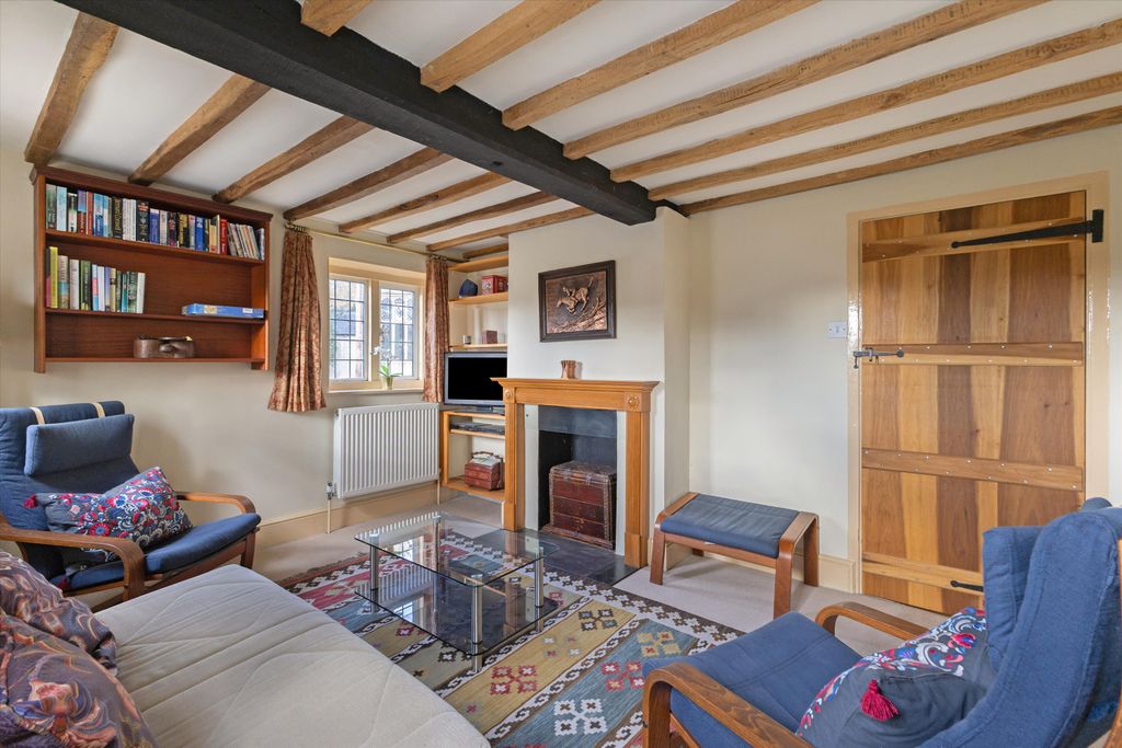 Property photo 3 of 11 Image