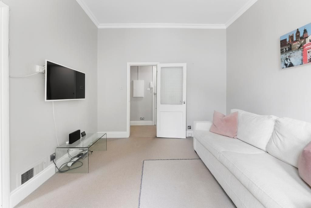 Property photo 2 of 7 Photo 2