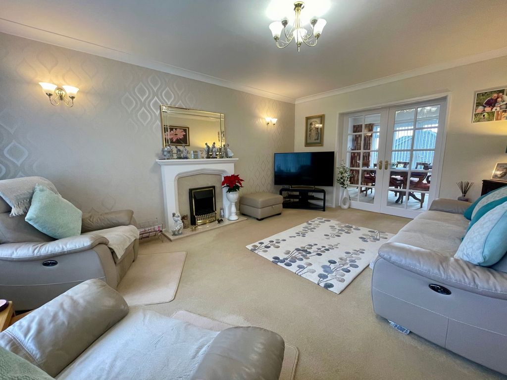 Property photo 3 of 22