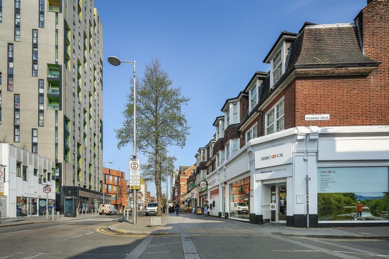 Property photo 1 of 9 Photo 13