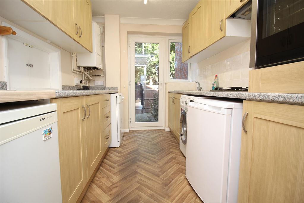 Property photo 2 of 13 Picture 2