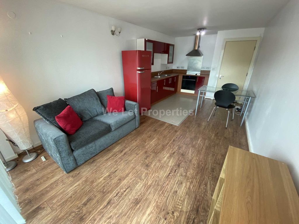 Property photo 2 of 6