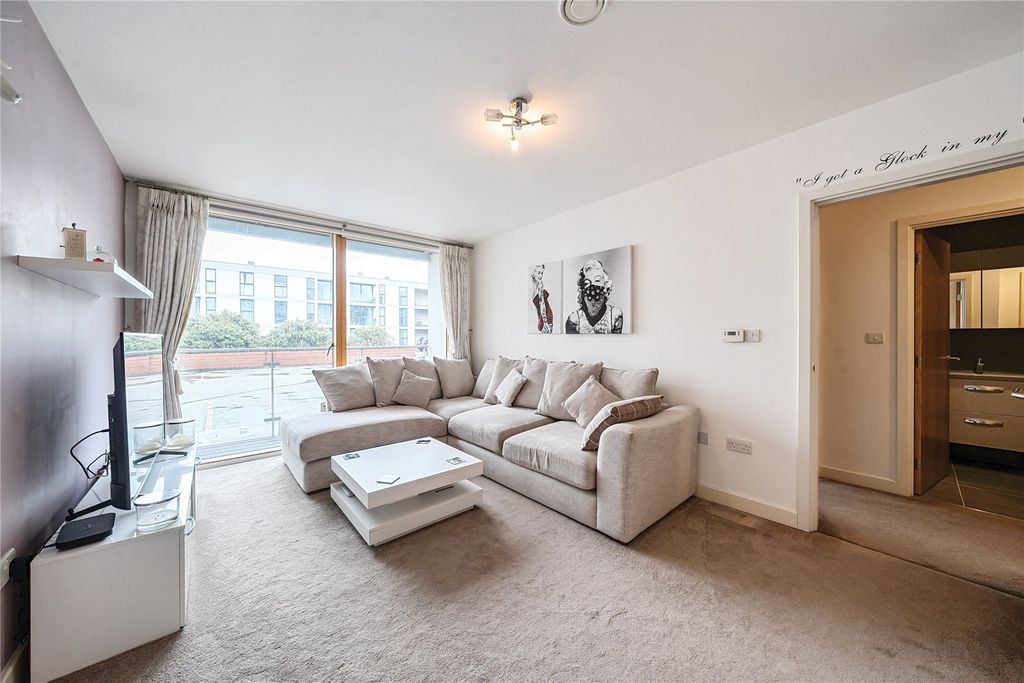 Property photo 1 of 16 Picture No. 05