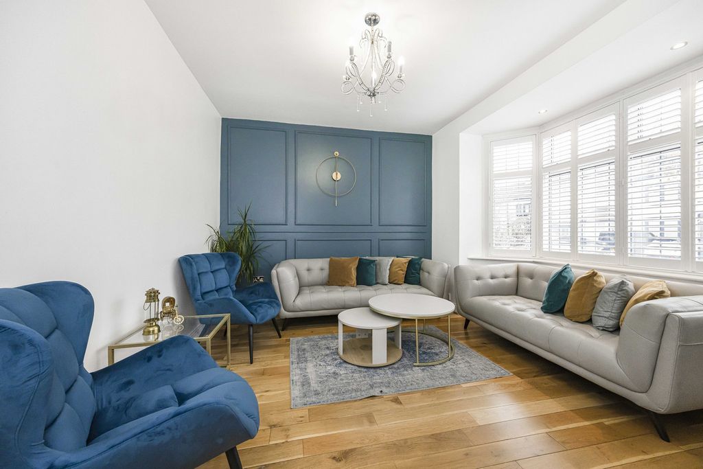 Property photo 1 of 22