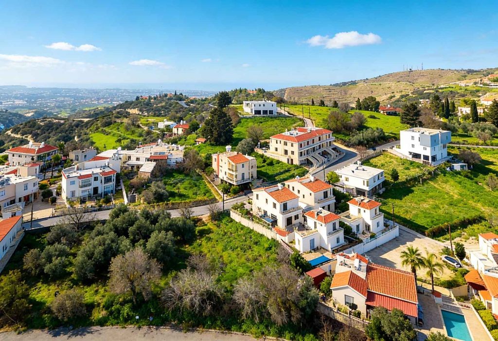 Property photo 3 of 7