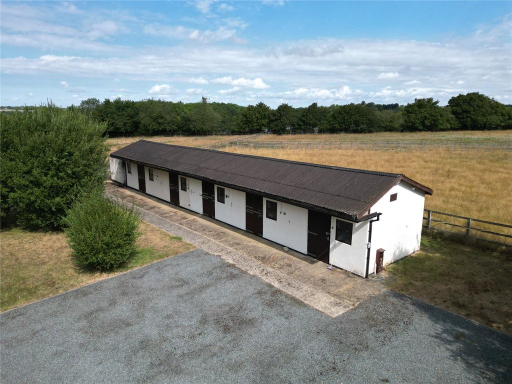 Property photo 3 of 34 Picture No. 46