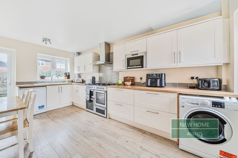 Property photo 2 of 20 Photo 3