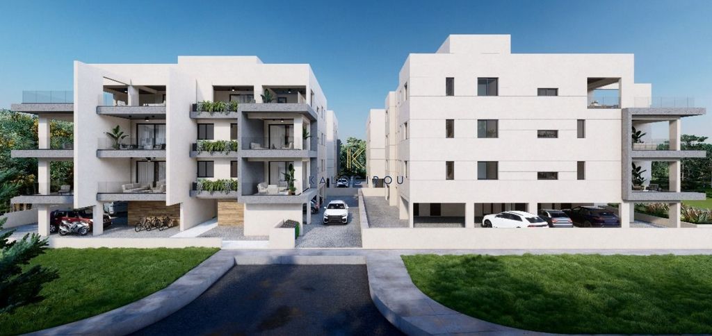 Property photo 1 of 2