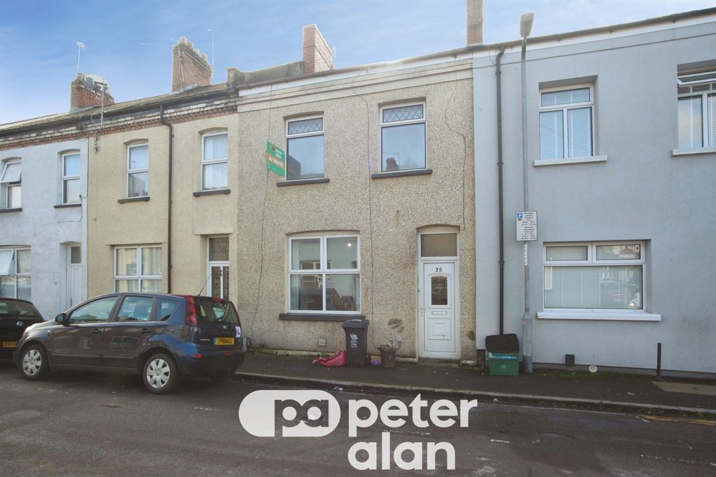 Property photo 1 of 19