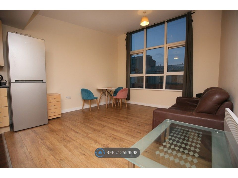 Property photo 3 of 9
