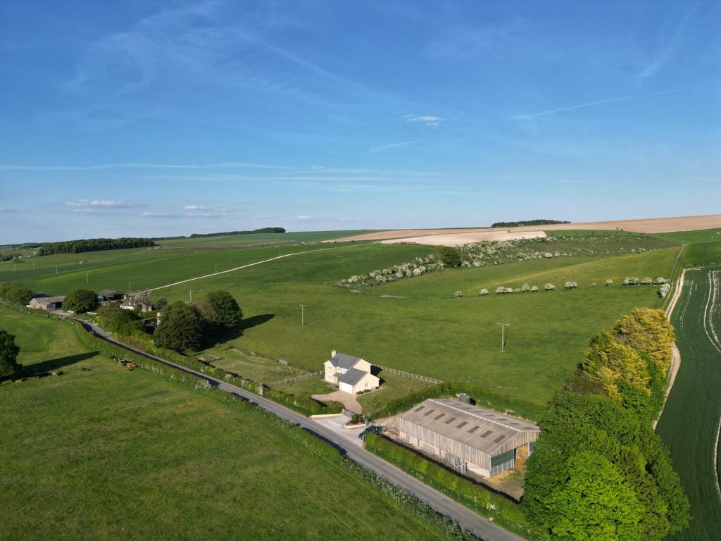 Property photo 2 of 10 Auckland Farm