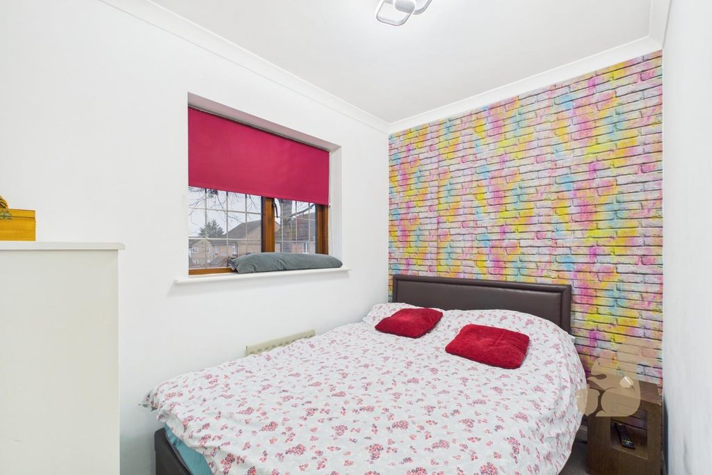 Property photo 3 of 13 Cam01659G0-Pr0663-Still012.Jpg