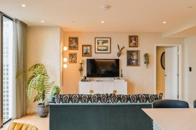 Property photo 3 of 14 4672252