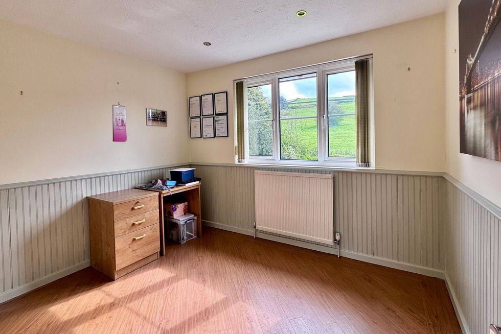 Additional image 24 of 4 bed detached house for saleHathersage Drive, Glossop SK13