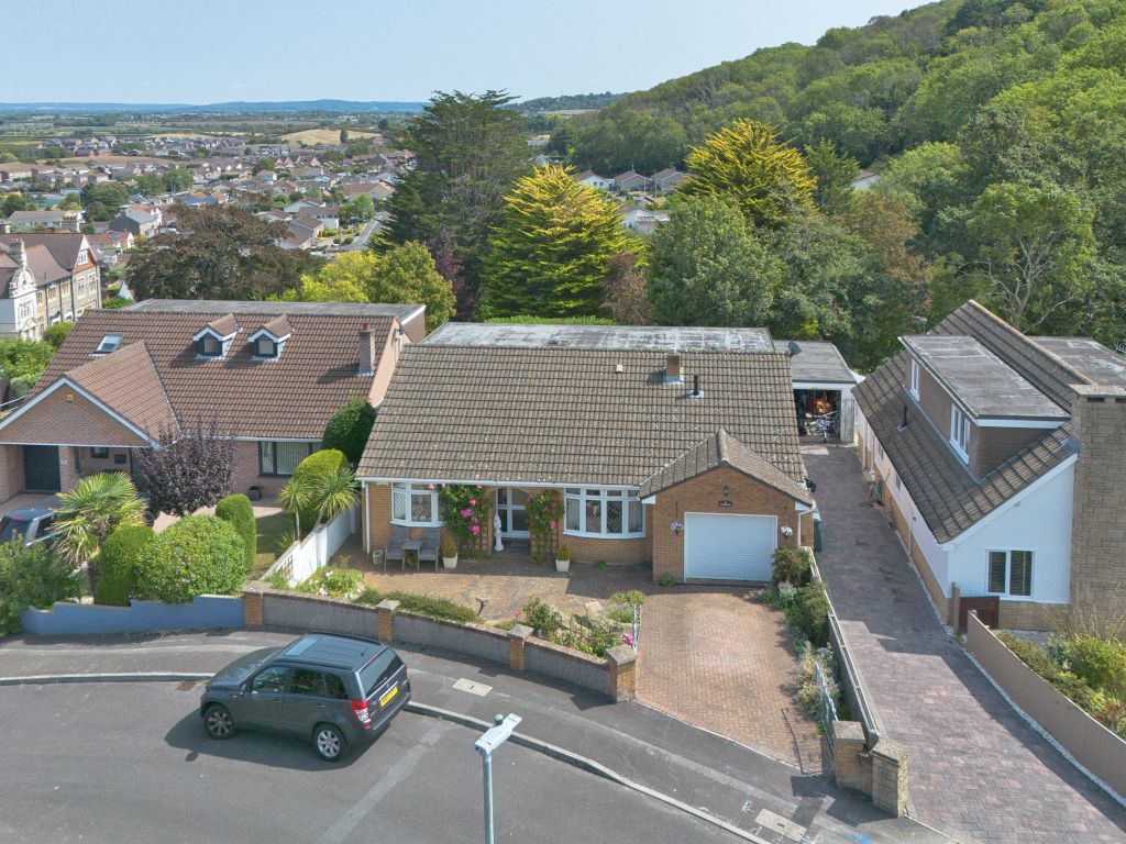 Property photo 1 of 37 5Â Bedroom Detached For Sale