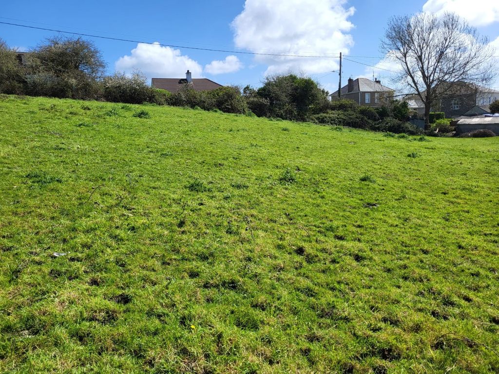 Property photo 1 of 5
