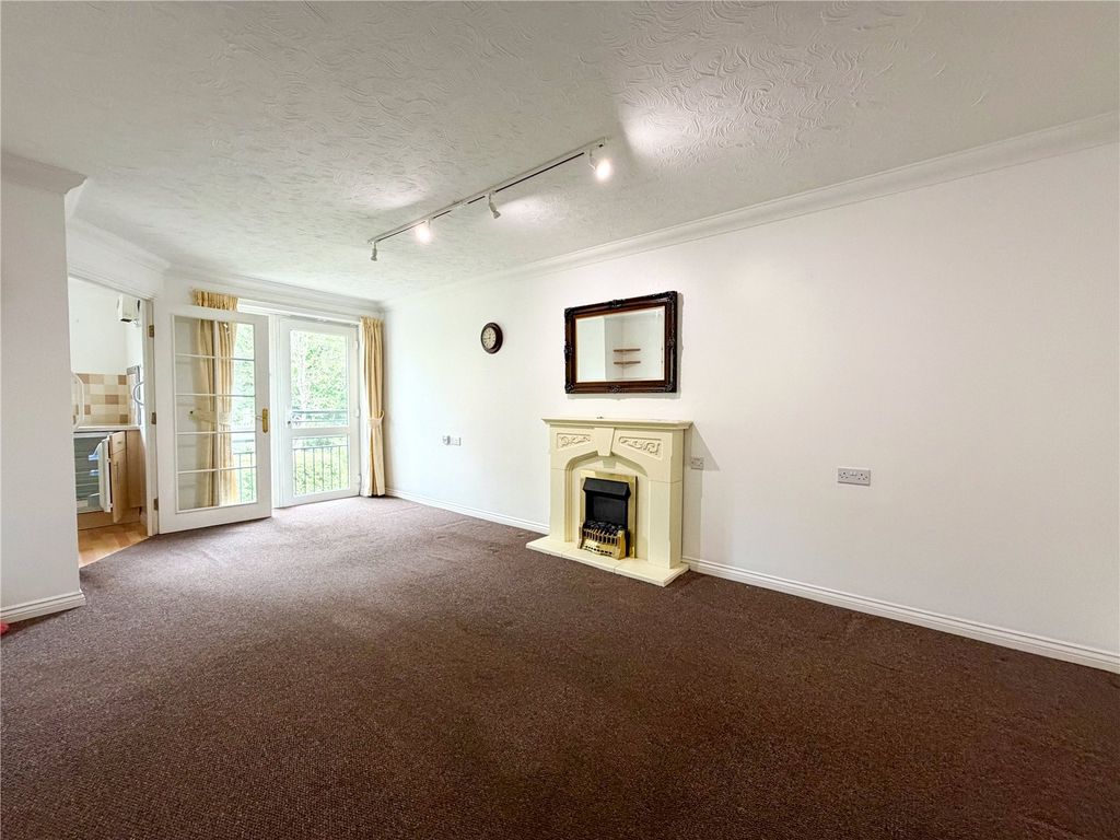 Property photo 3 of 12 Picture No. 09