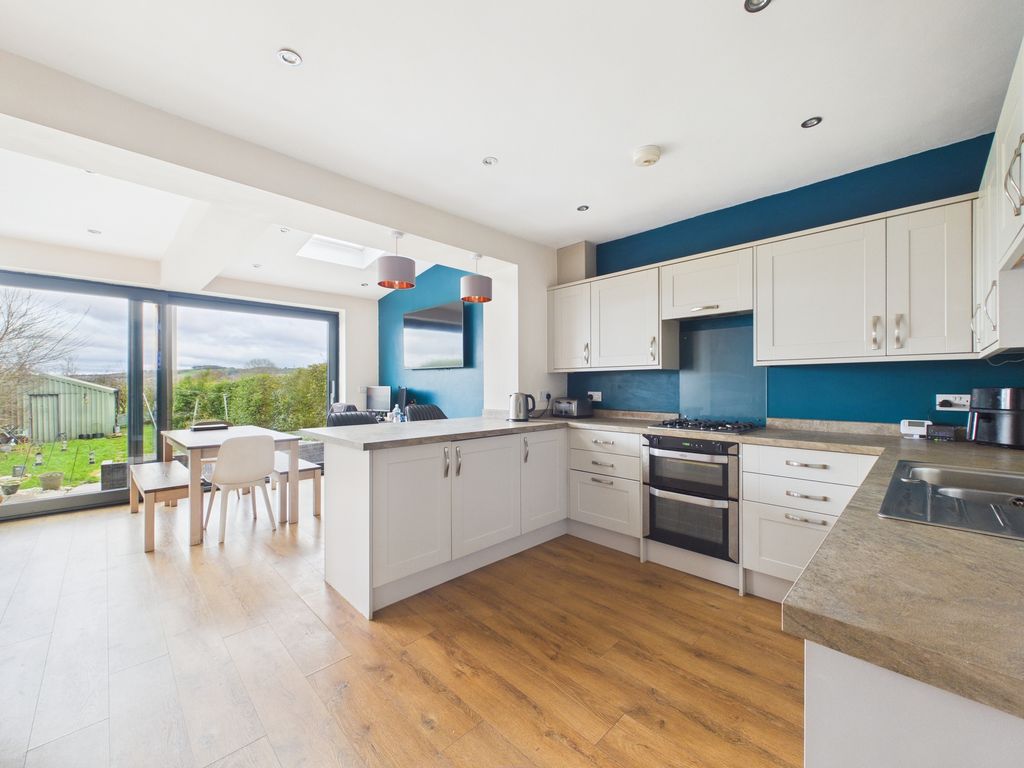 Property photo 1 of 35