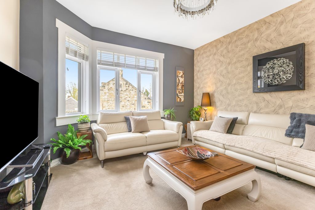 Property photo 2 of 19 Property Image 2