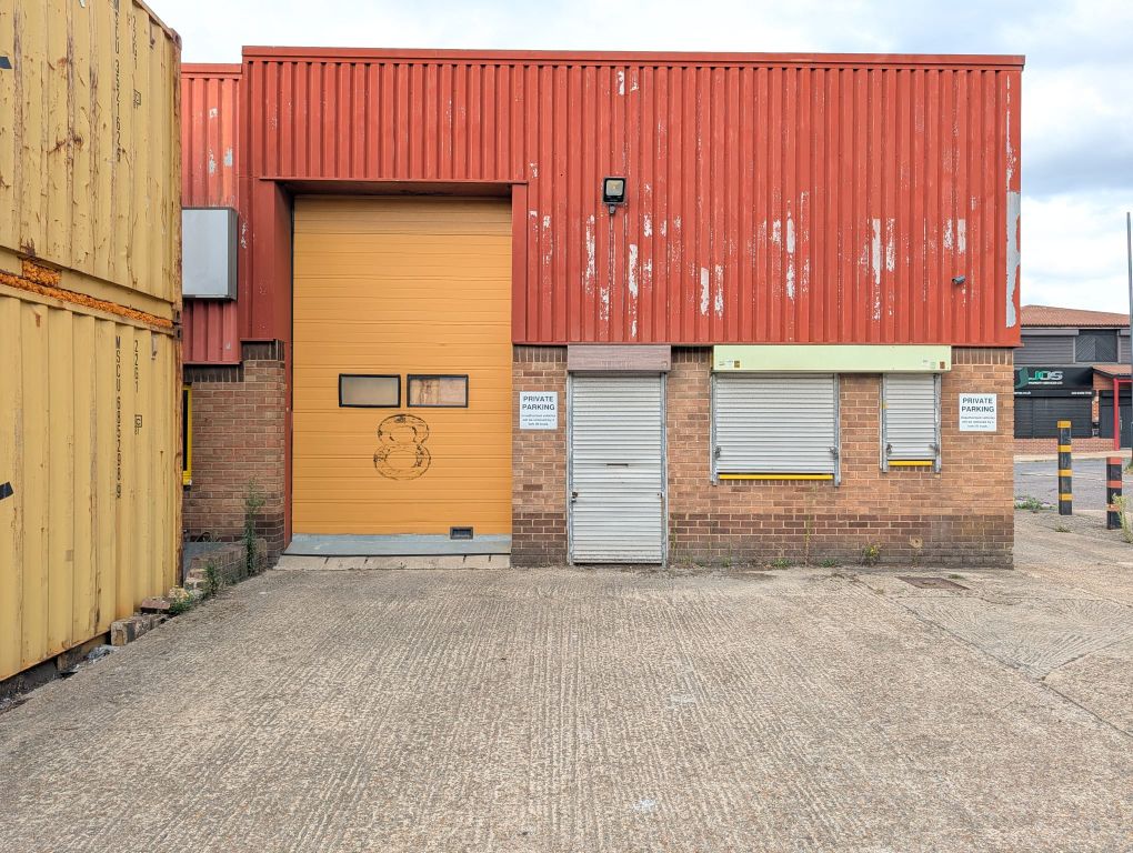 Property photo 2 of 11