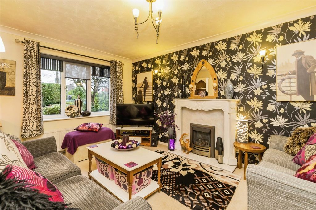 Property photo 2 of 17 Picture No. 06
