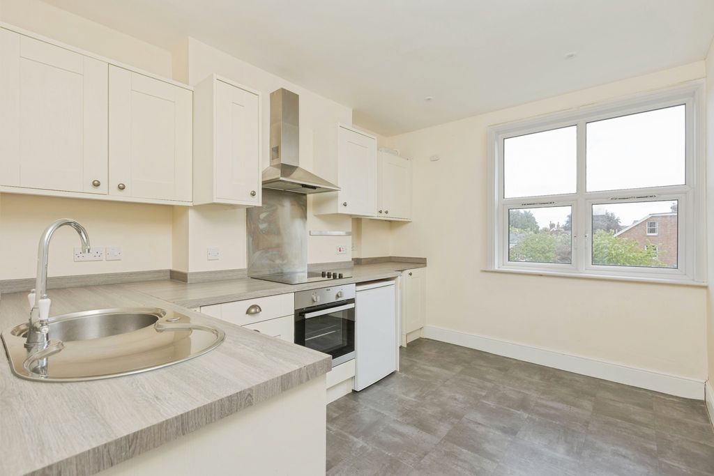 Property photo 2 of 9 Pbox-Img.Jpg