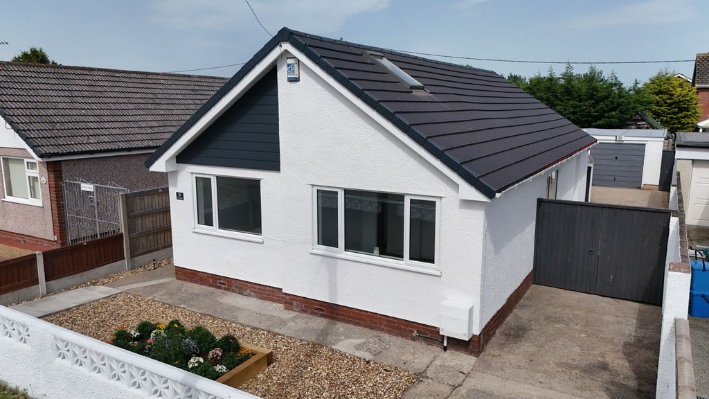 Property photo 1 of 30