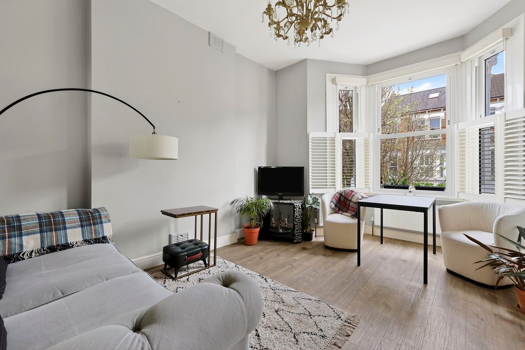 Property photo 3 of 9 Reception Room