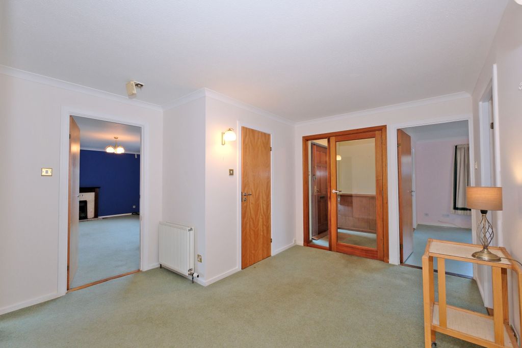 Property photo 3 of 29
