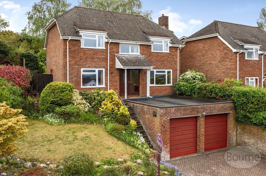 Property photo 1 of 23 Picture No. 27