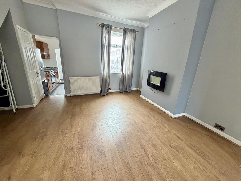 Property photo 3 of 10 Img_0083.Jpeg