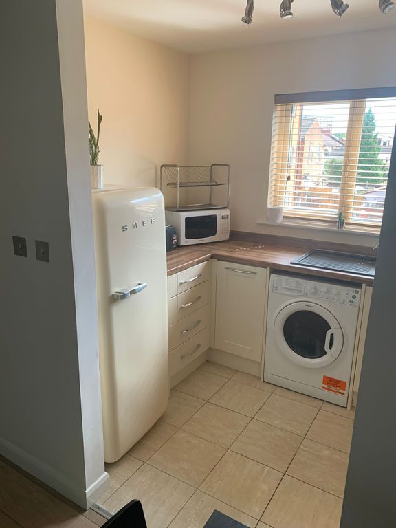 Property photo 2 of 18