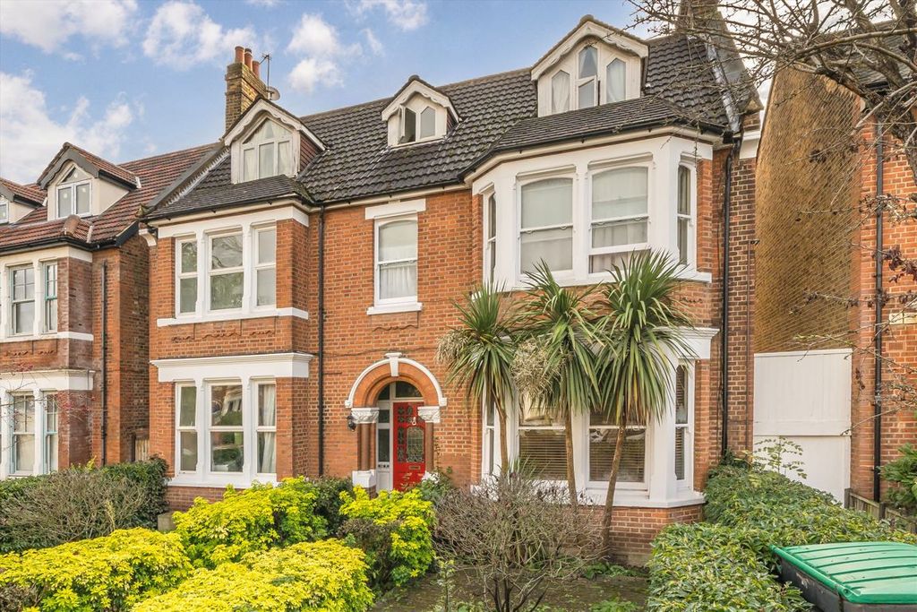 Property photo 1 of 6