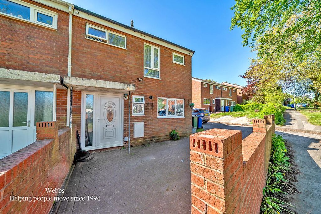 Property photo 1 of 17 Webbs-21.Jpg