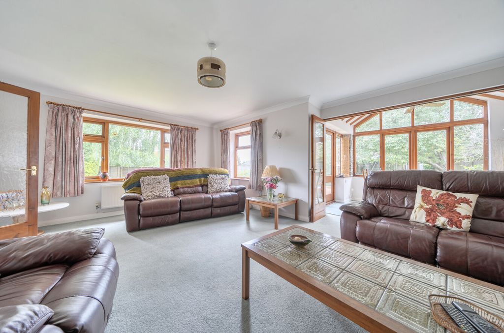 Property photo 2 of 22 1476992-5-6A297F6...