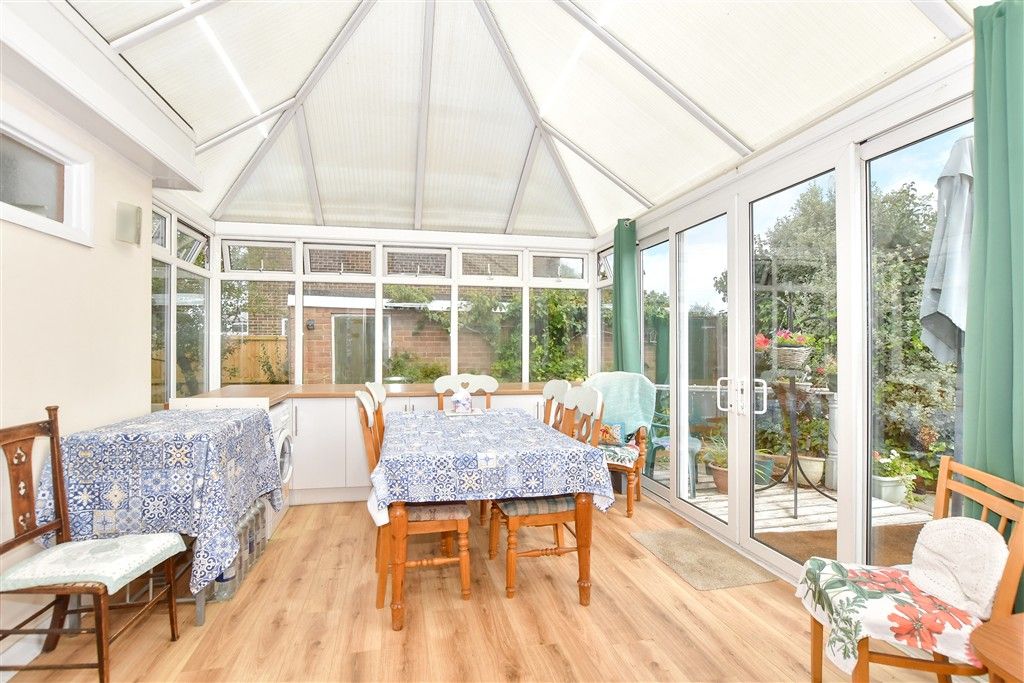 Property photo 3 of 14 Dining Area