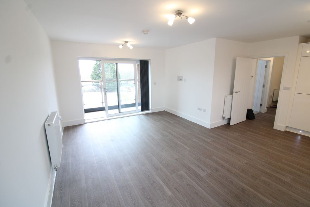 Property photo 2 of 9 Lounge