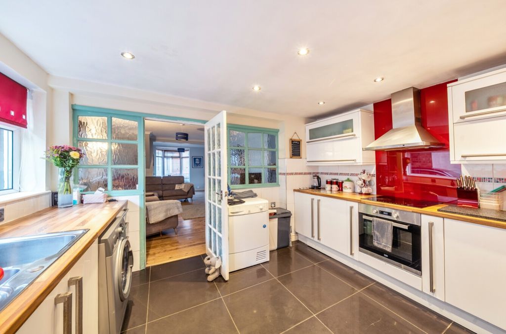 Property photo 3 of 17 1403418-7-6970F1876571d-1