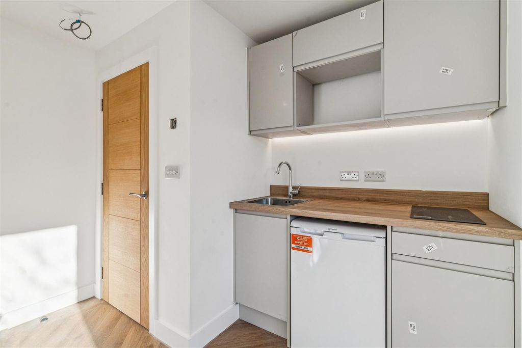 Property photo 2 of 12 13.Jpg